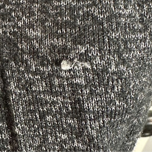 Peloton shirt, gray, size large, rayon/poly/spandex - Picture 3 of 8